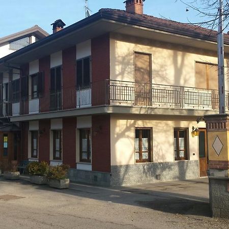 Ristorante Buasca Hotel Cuorgnè Exterior foto